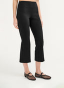Hose | Cropped Flare | Travelqualität | Kaya | Deep Black